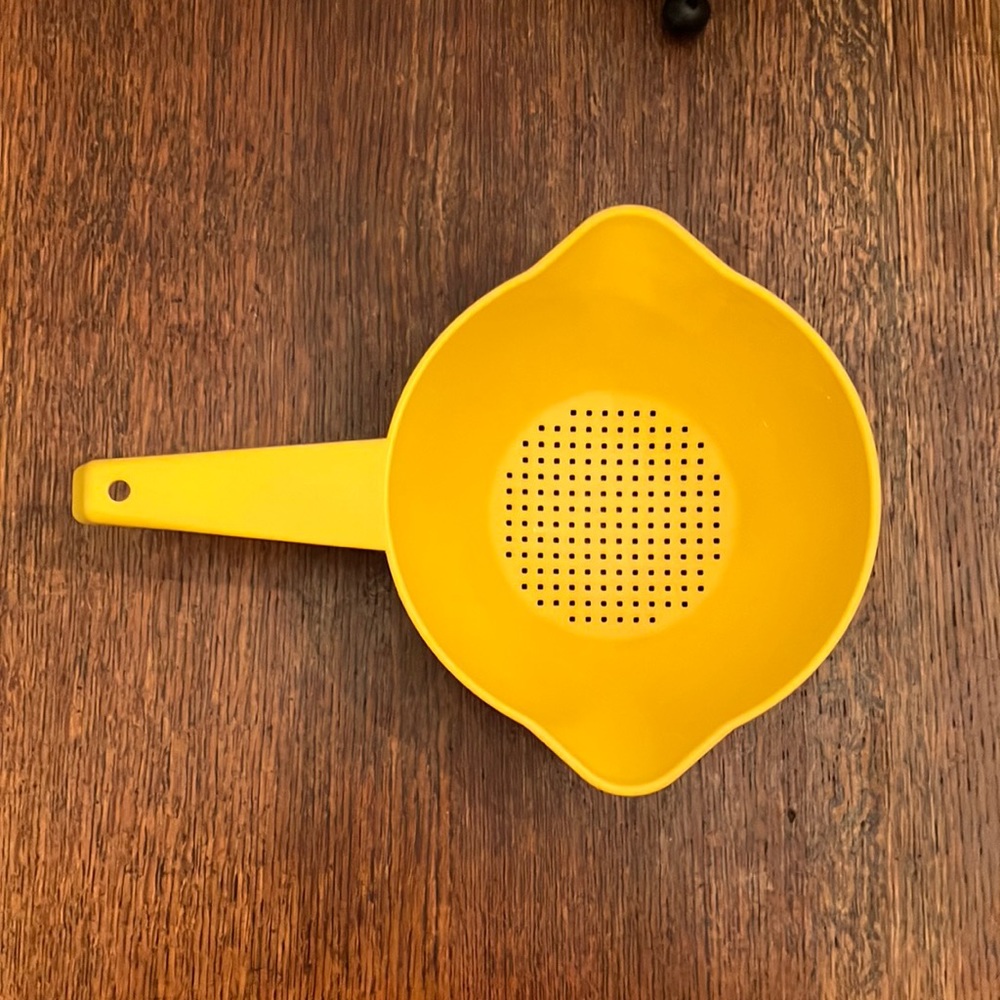 Vintage Tupperware Strainer